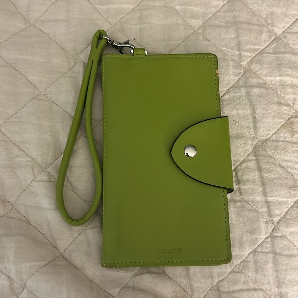 LODIS wristlet